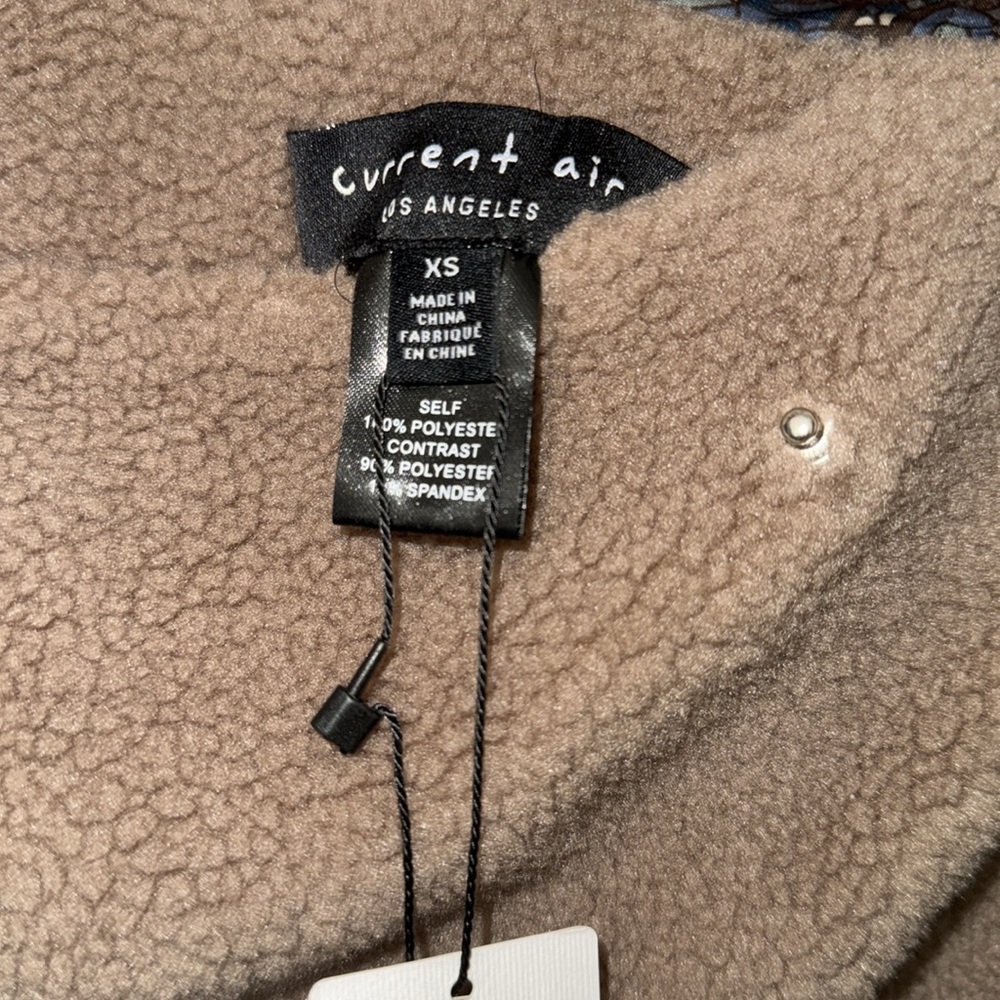 NWT current air reversible sweater/jacket - Picture 11 of 11